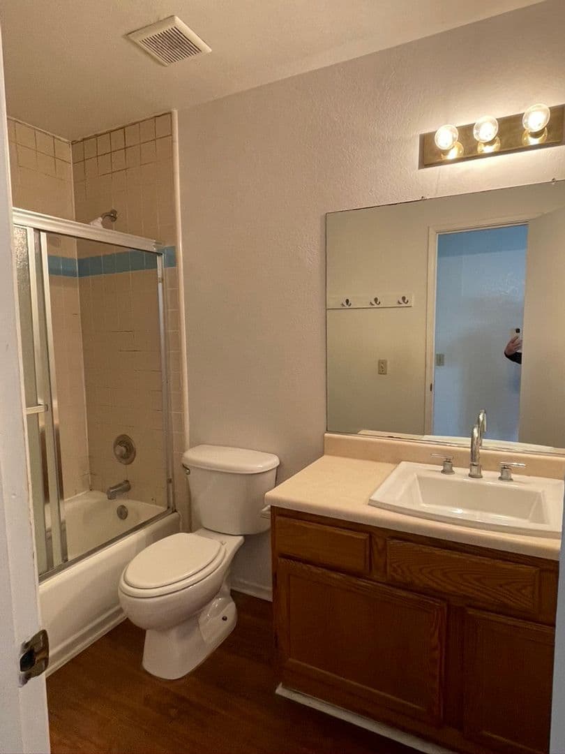 Goleta Apartment: 6795 Trigo Rd.