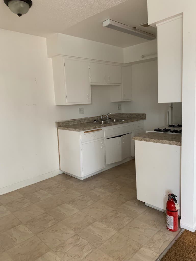 Goleta Apartment: 6598 Sabado Tarde