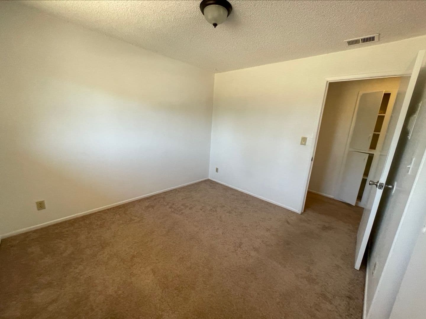 Goleta Apartment: 6695 Trigo