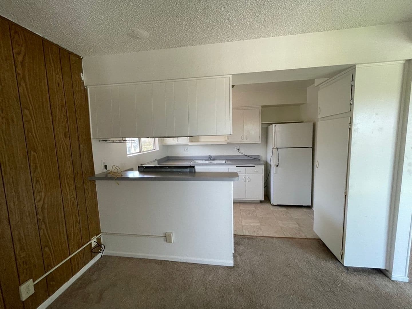 Goleta Apartment: 6764 Del Playa