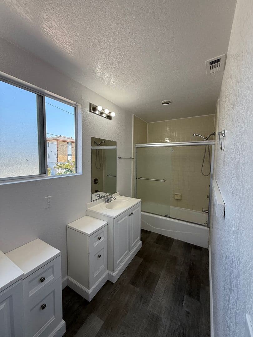 Goleta House: 6595 Segovia