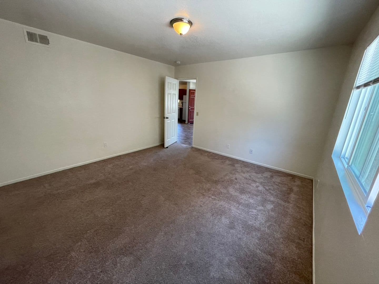 Goleta Apartment: 6790 Sabado Tarde