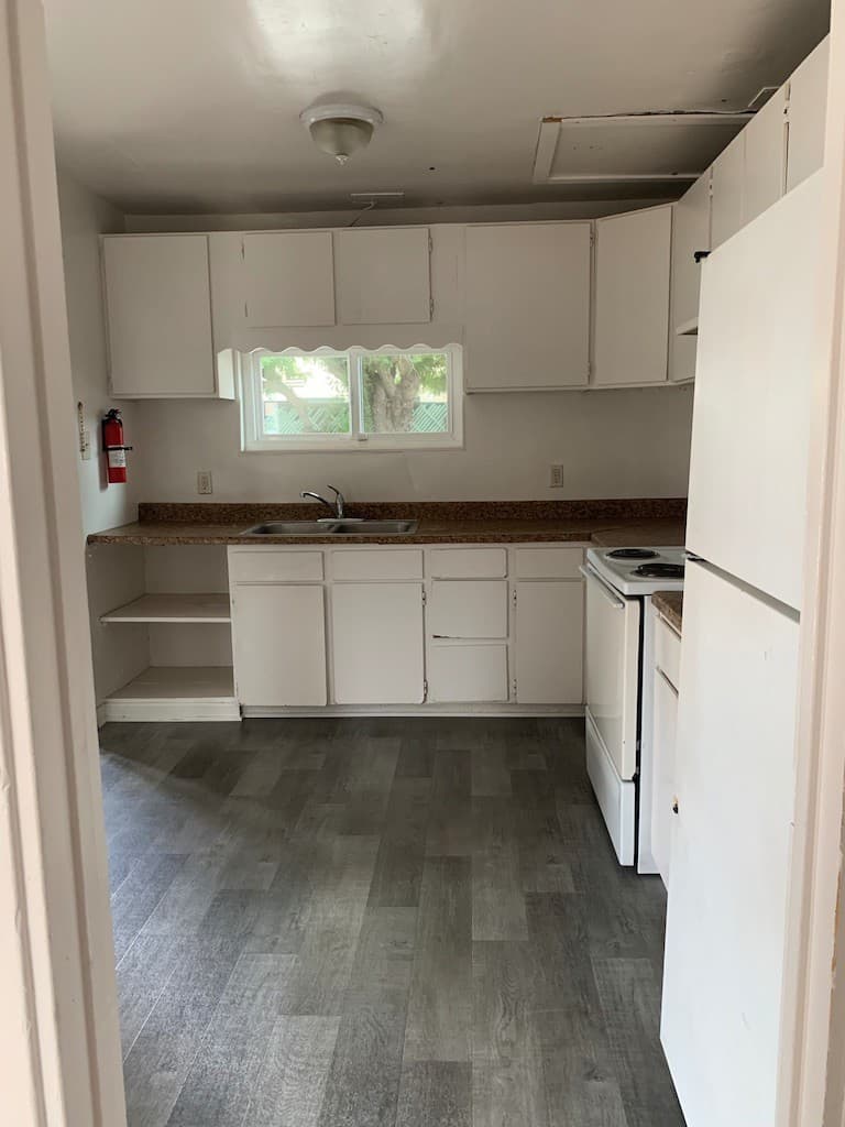 Goleta Apartment: 6583 Cordoba Rd.