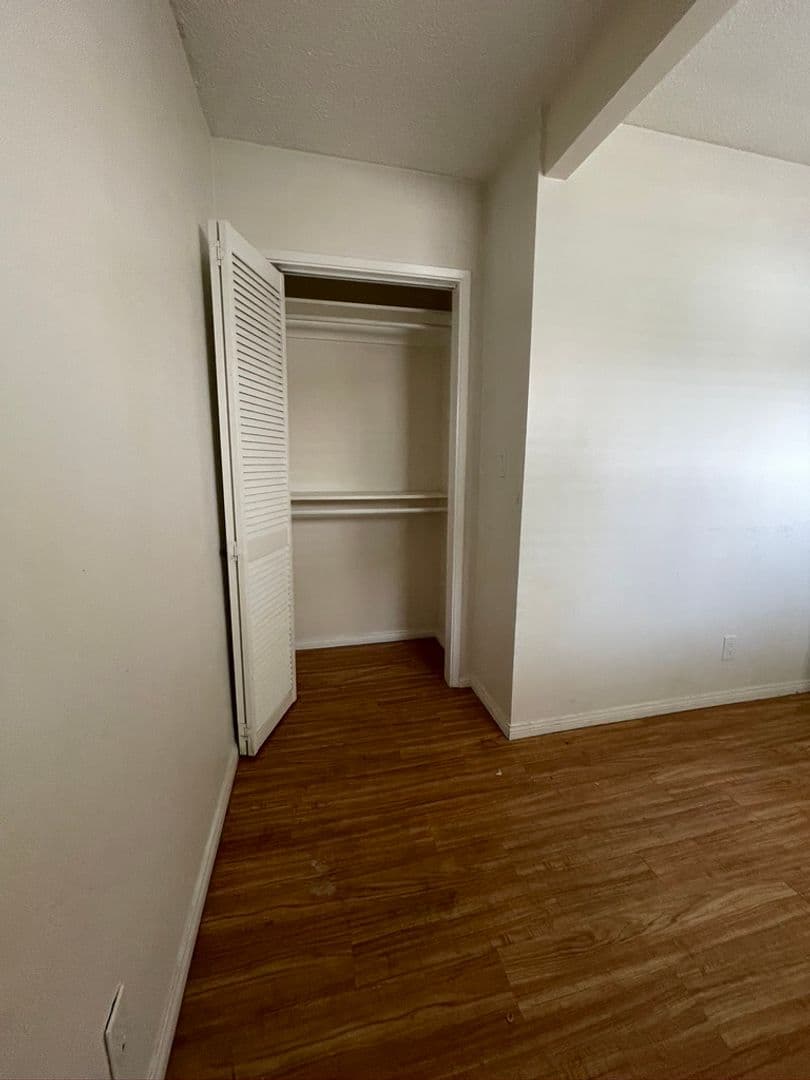 Goleta Apartment: 6775 Pasado