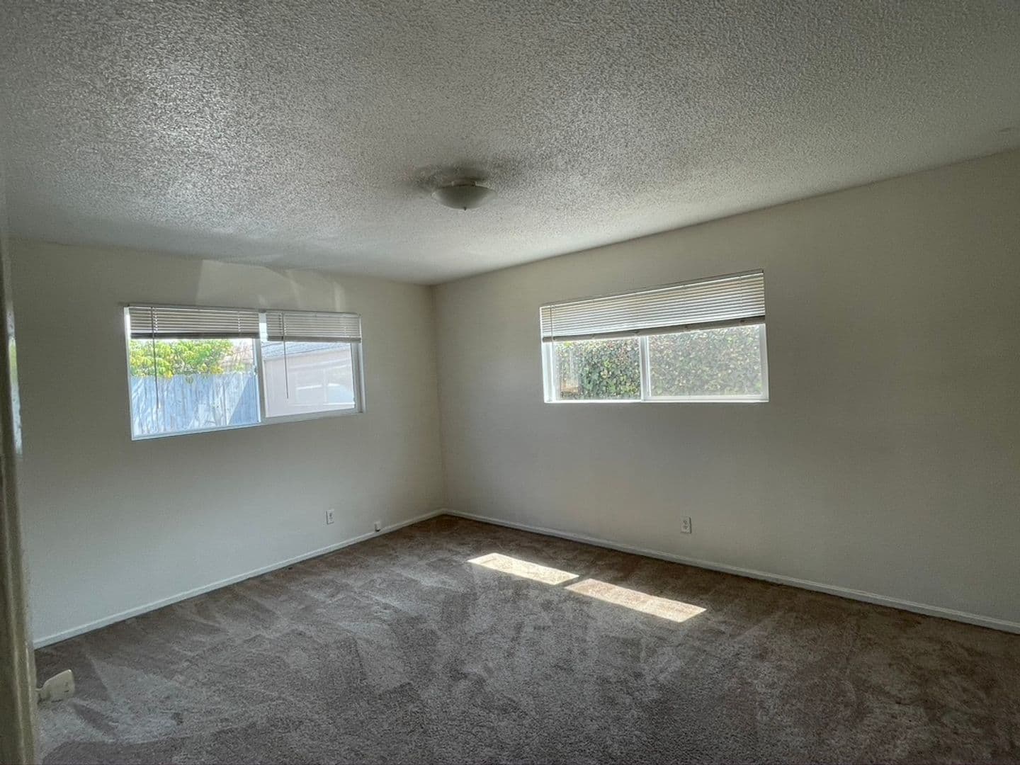Goleta Apartment: 6764 Del Playa