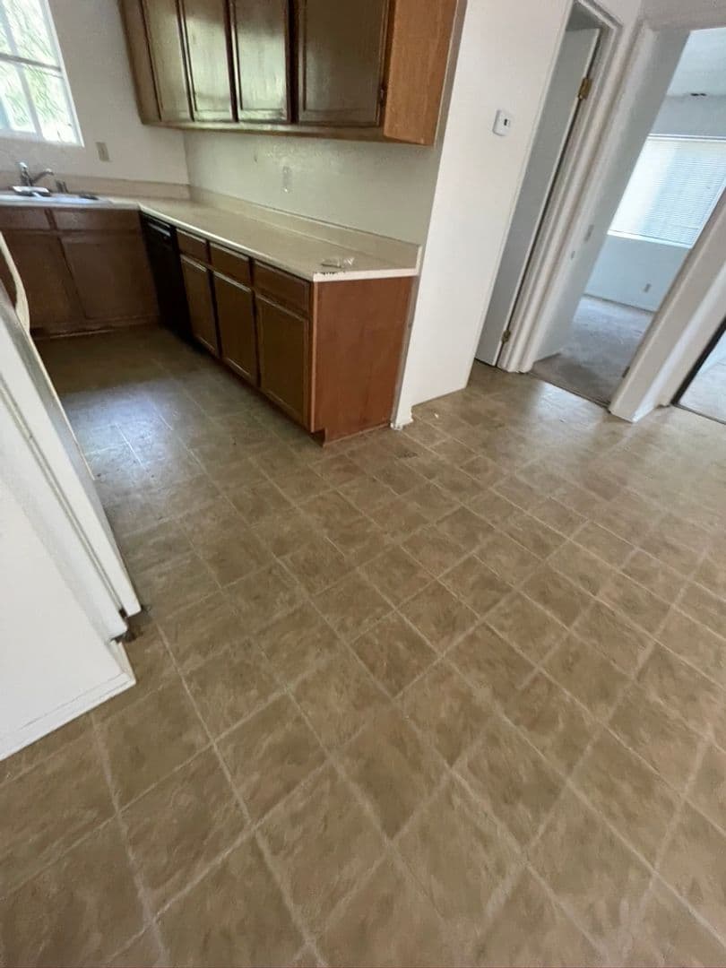 Goleta Apartment: 6799 Trigo
