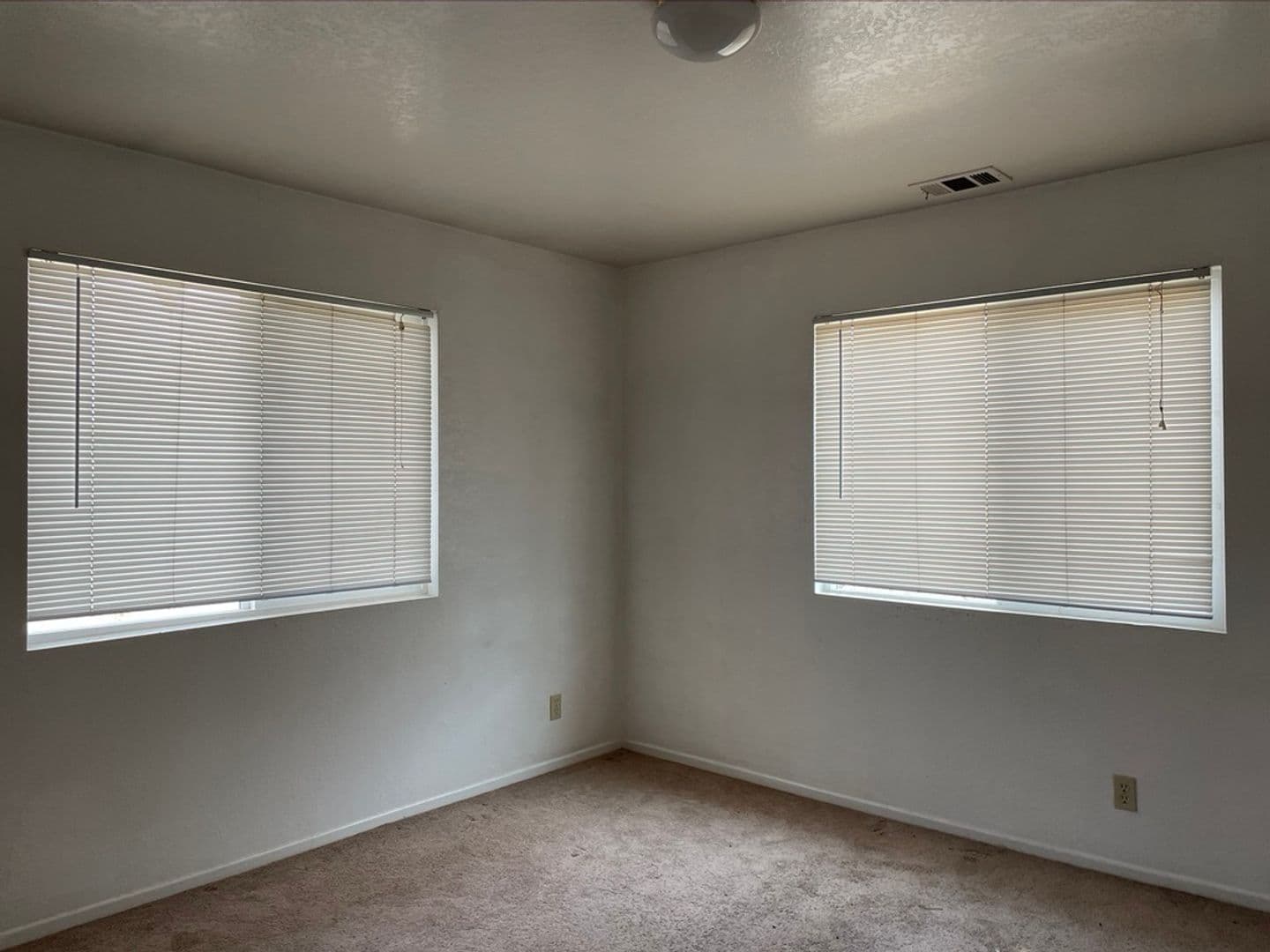 Goleta Apartment: 6799 Trigo