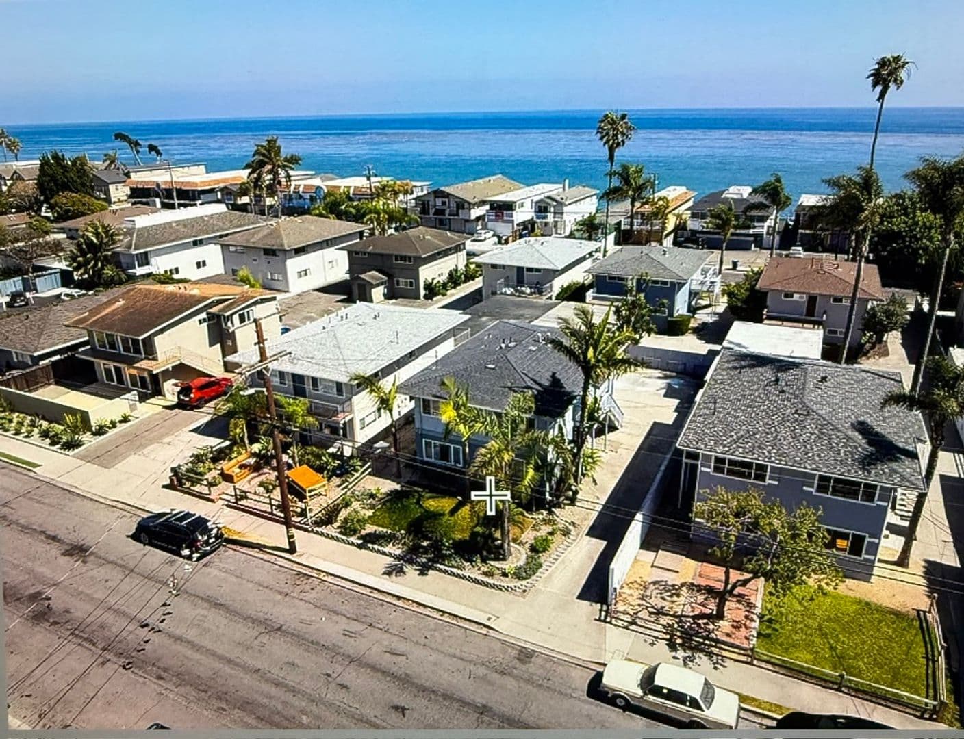 Isla Vista Apartment: 6679 Sabado Tarde