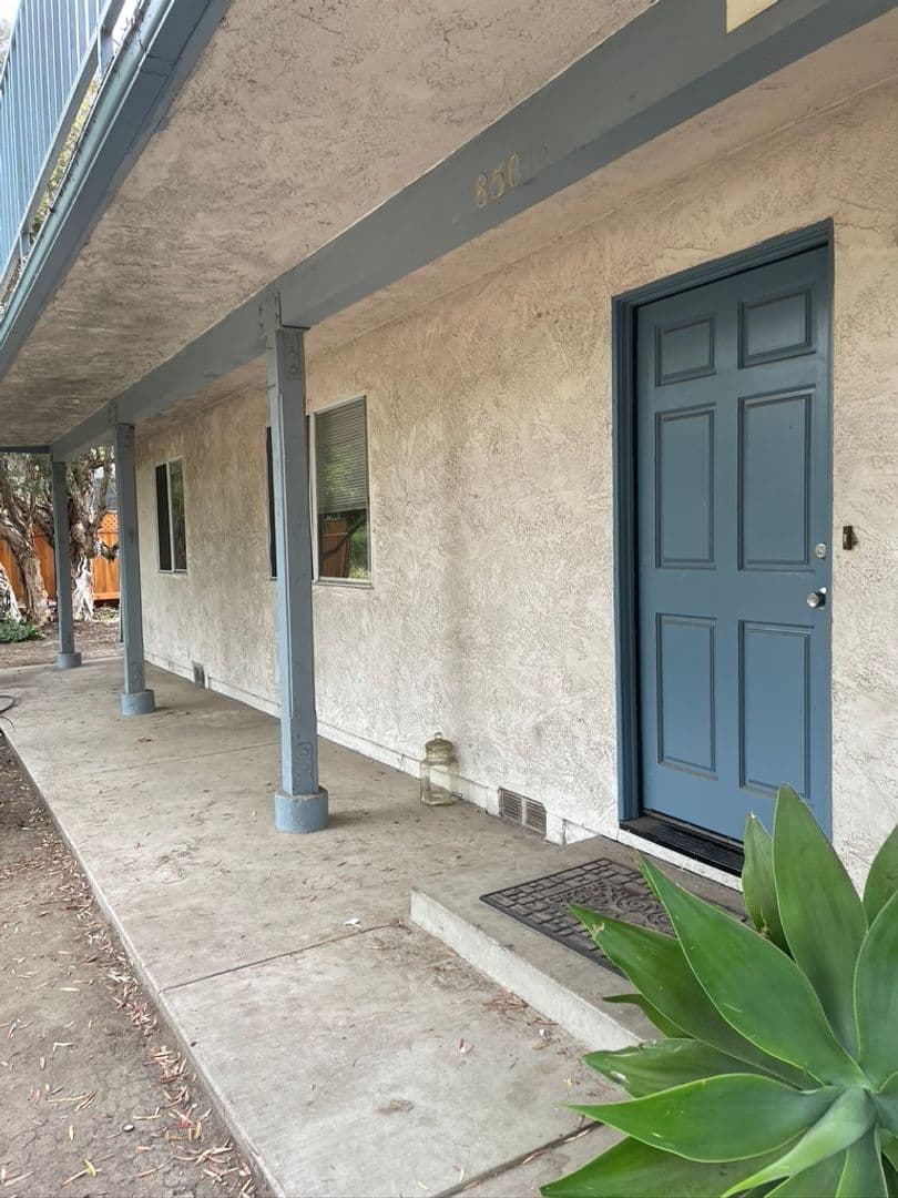 Goleta House: 850 Camino Lindo