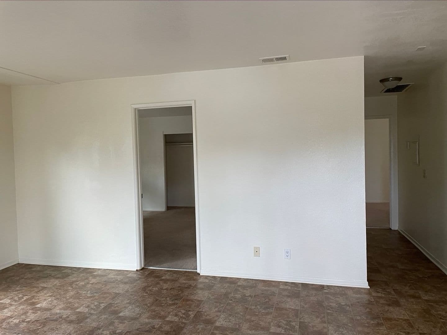 Goleta Apartment: 6790 Sabado Tarde