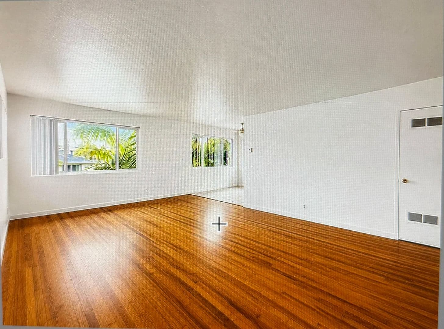 Isla Vista Apartment: 6679 Sabado Tarde