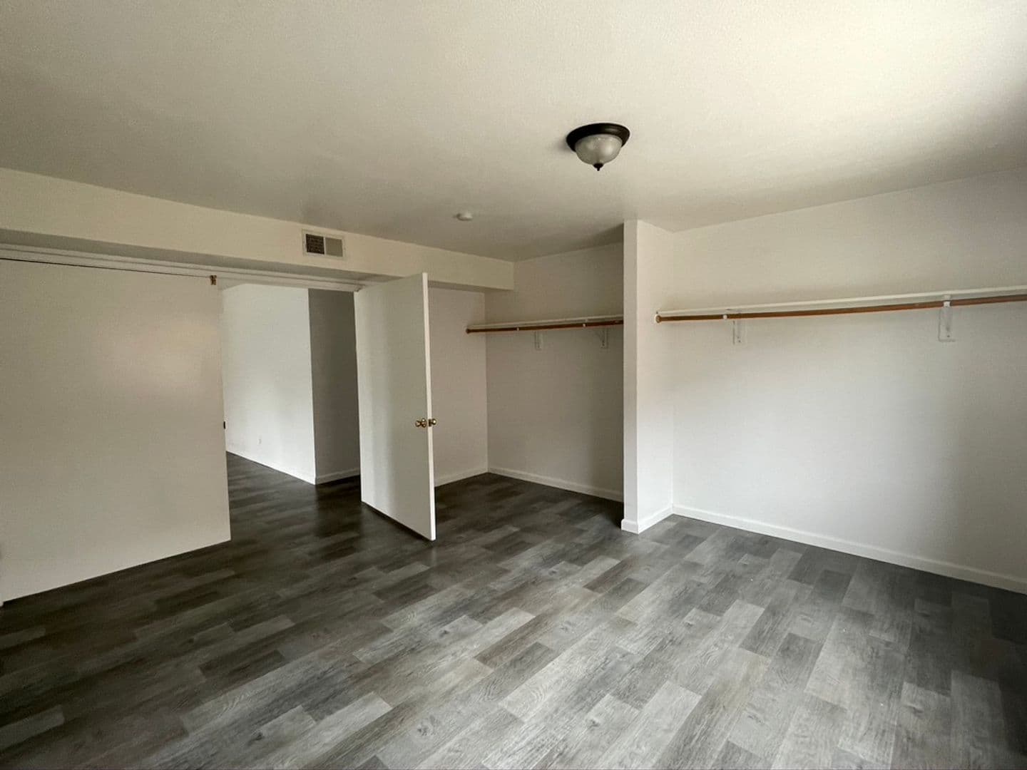 Goleta Apartment: 6582 Trigo