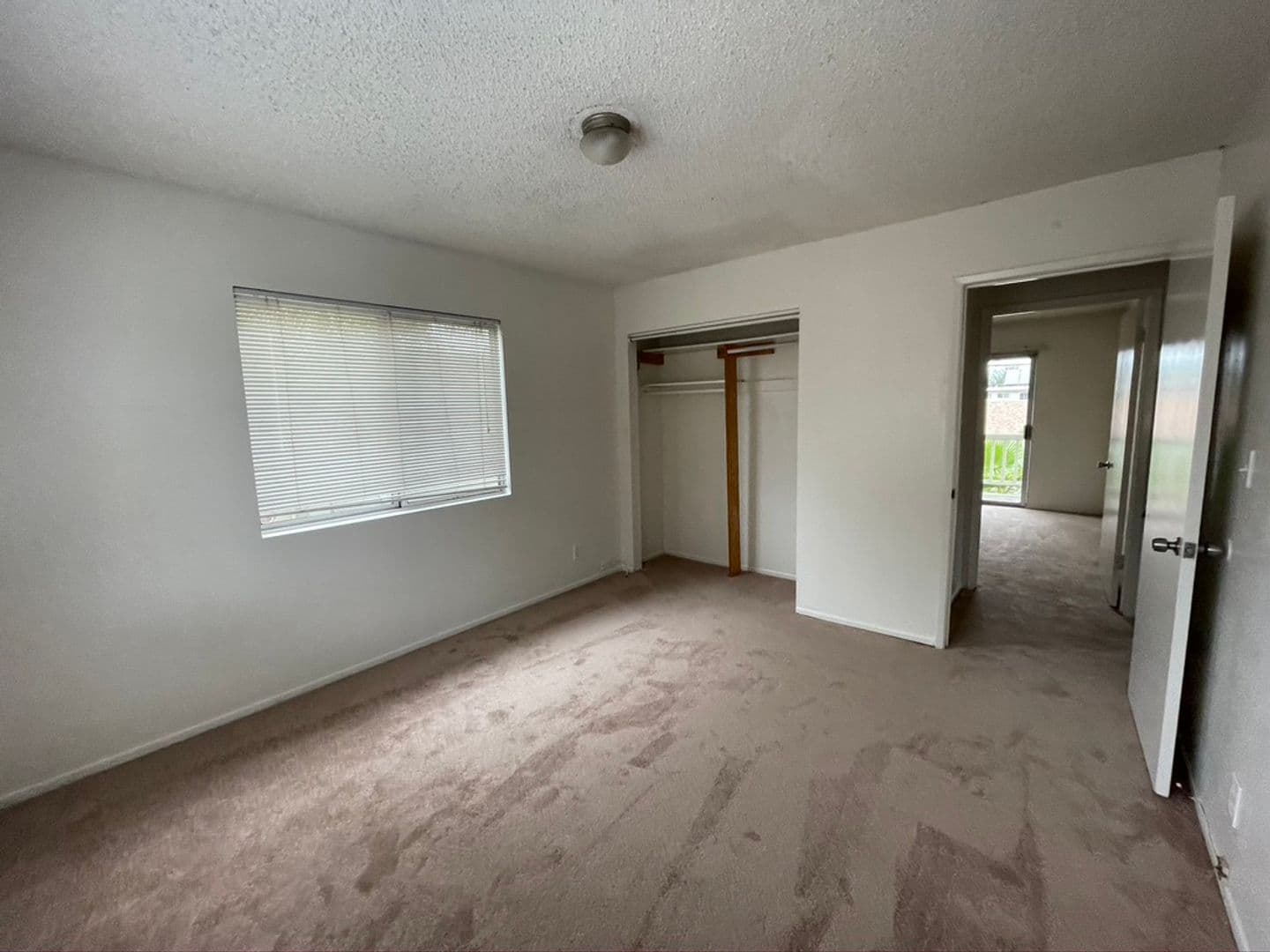 Goleta Apartment: 6583 Cordoba Rd.