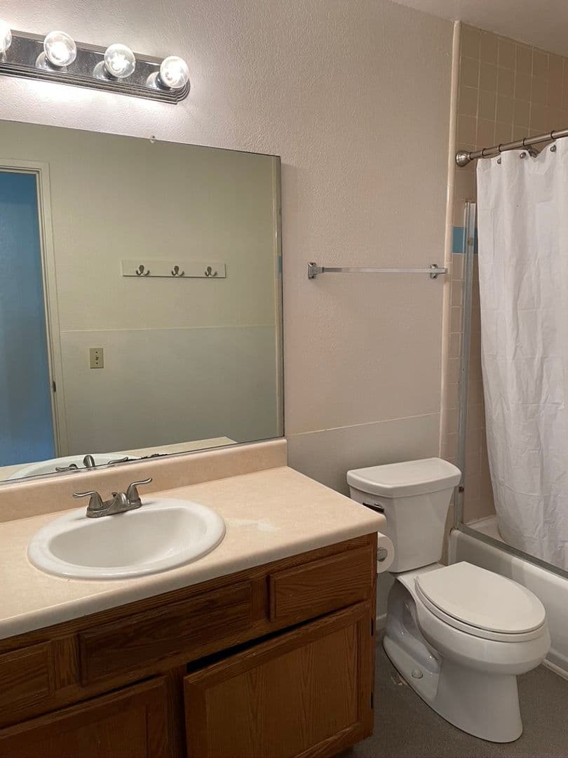 Goleta Apartment: 6790 Sabado Tarde