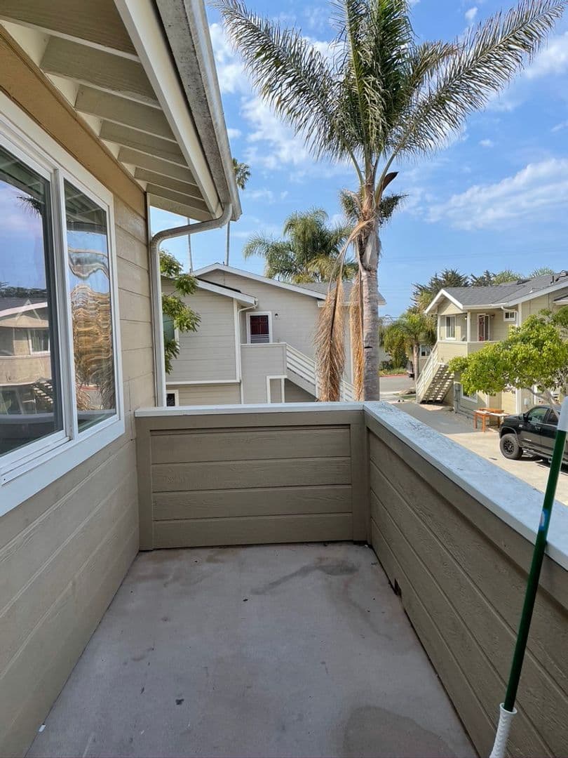 Goleta Apartment: 6795 Trigo Rd.