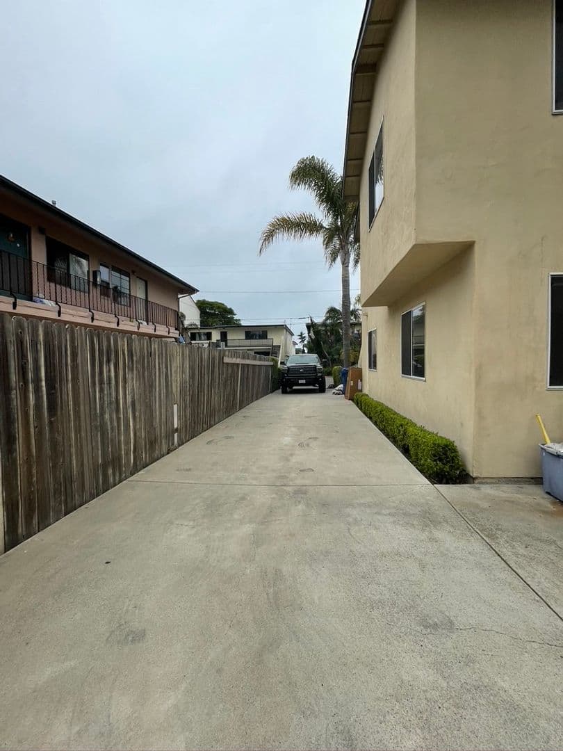 Goleta Apartment: 6582 Trigo