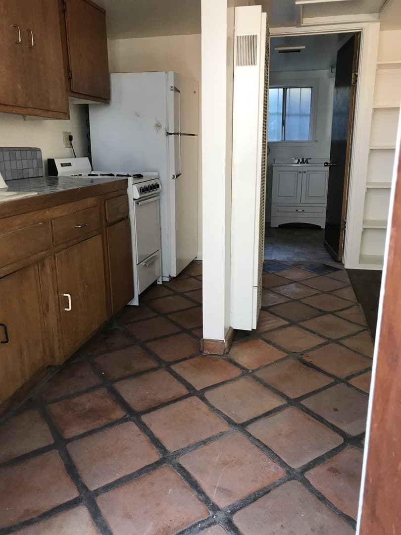 Goleta House: 6583 Cordoba - Studio