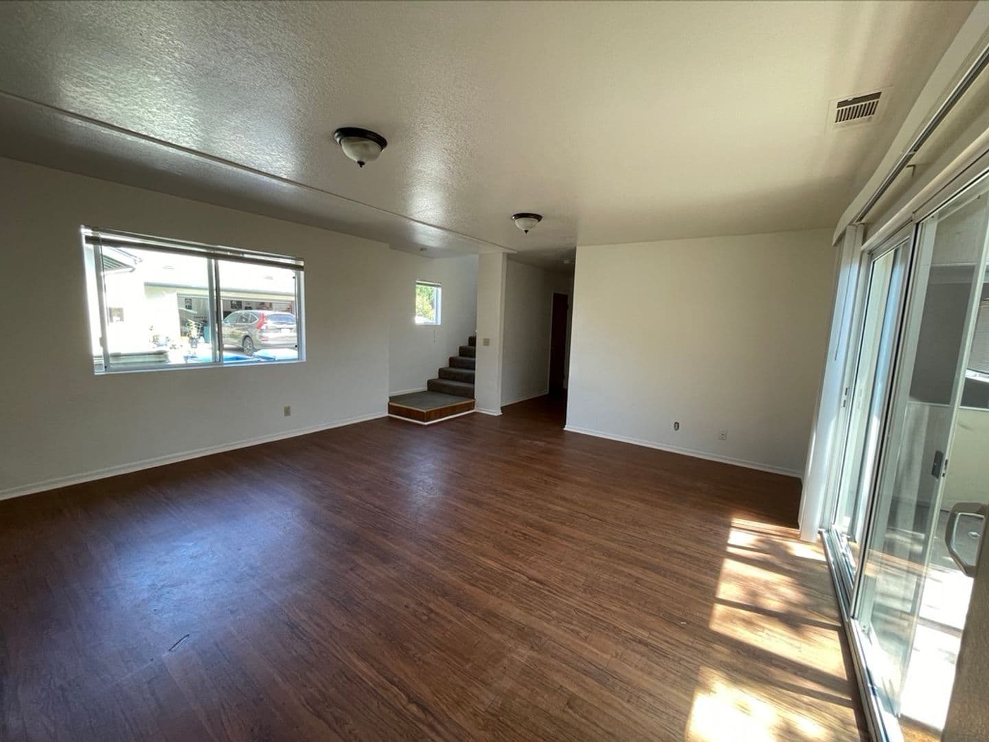 Goleta House: 6777 Abrego