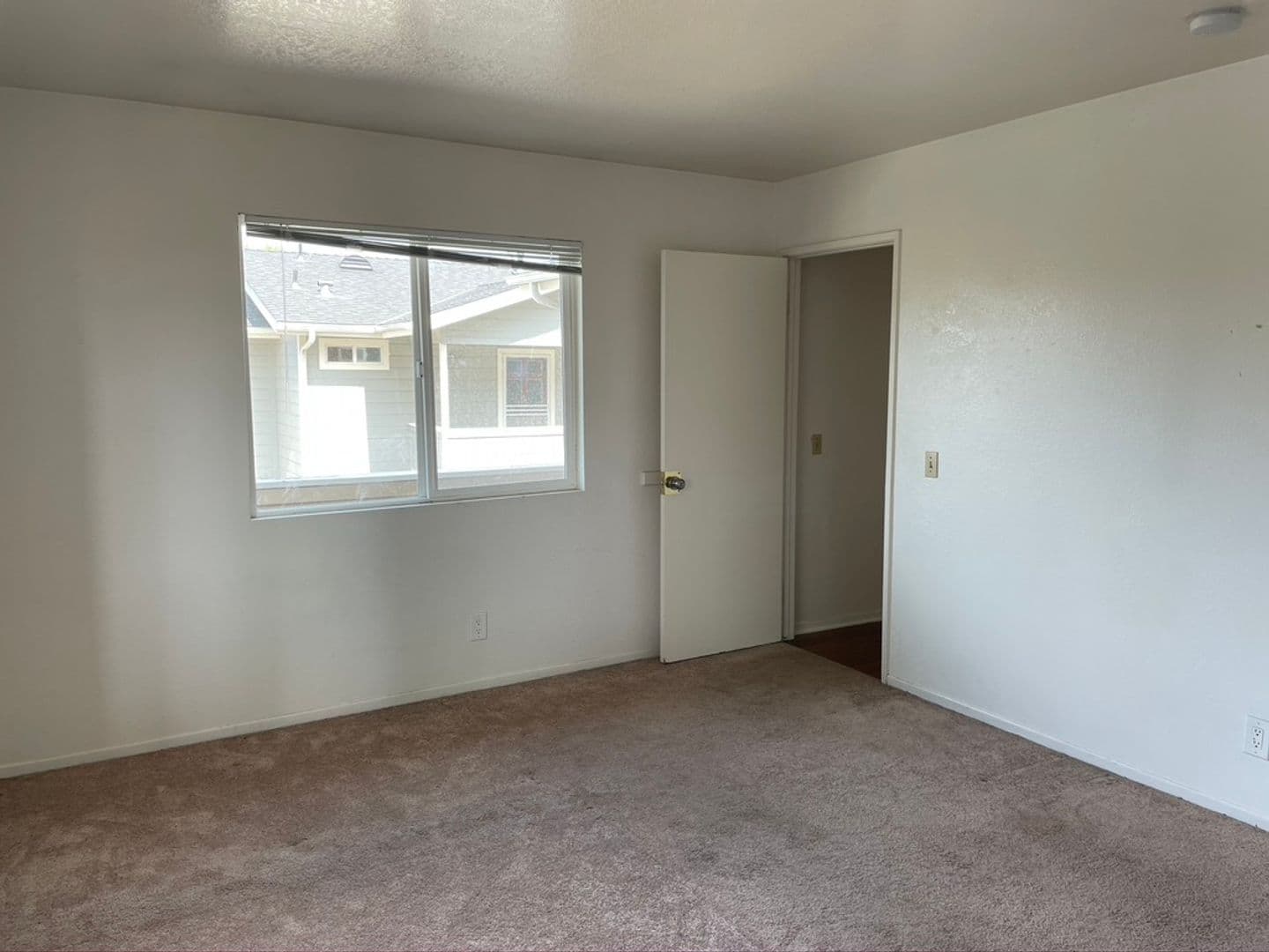 Goleta Apartment: 6795 Trigo Rd.