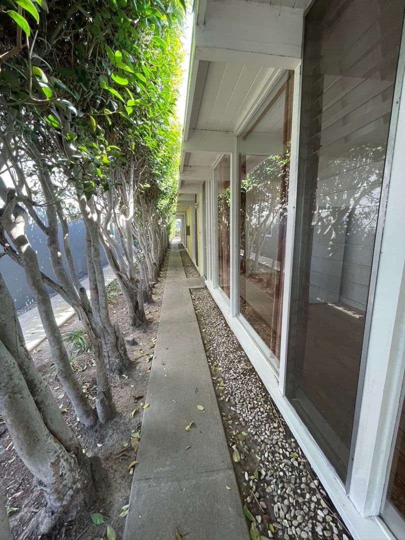 Goleta Apartment: 6775 Pasado