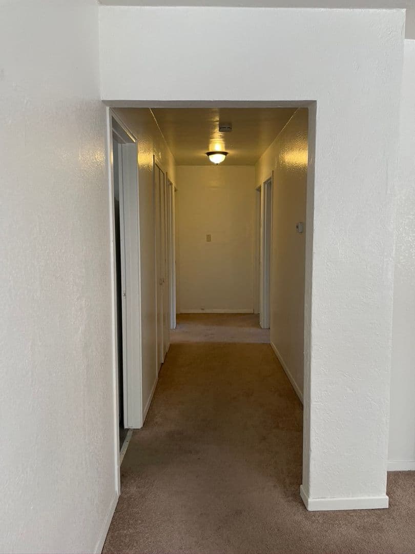 Goleta Apartment: 6583 Cordoba Rd.