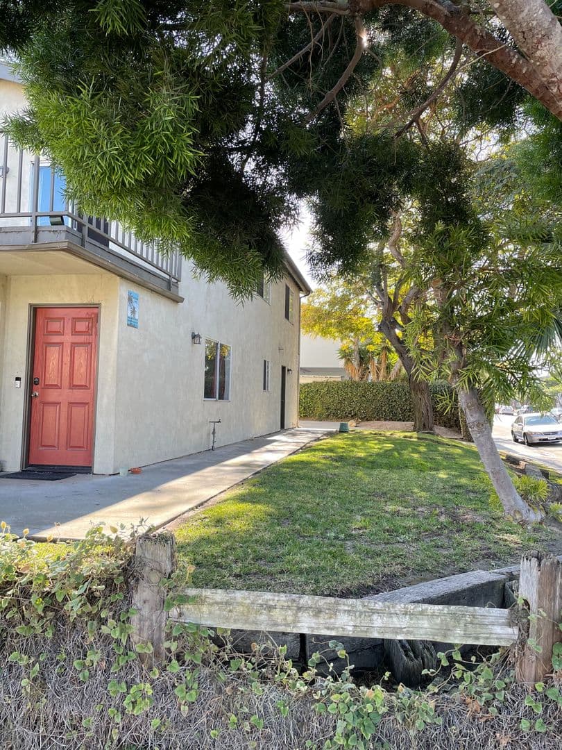 Goleta House: 6595 Segovia