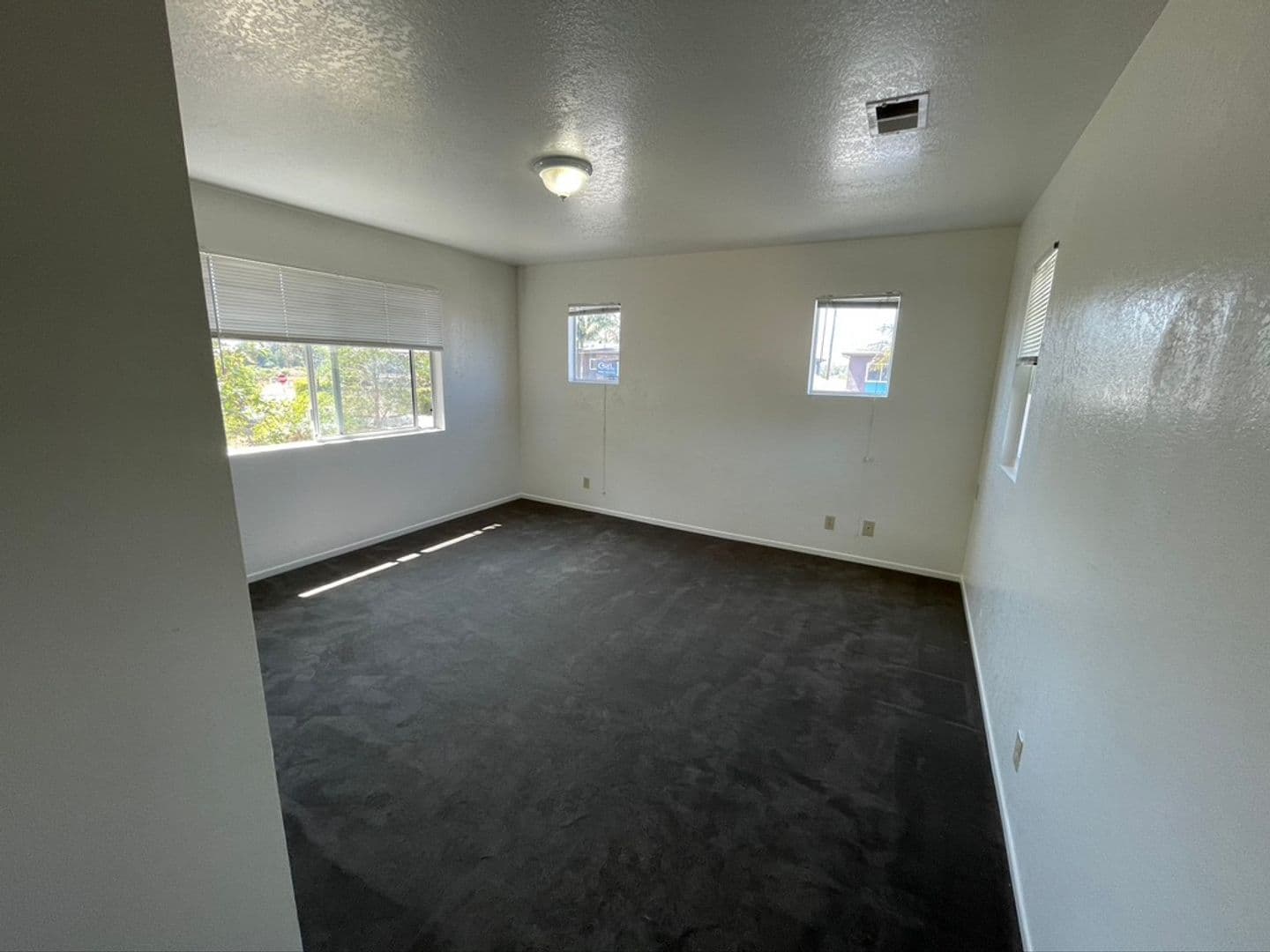 Goleta House: 6777 Abrego