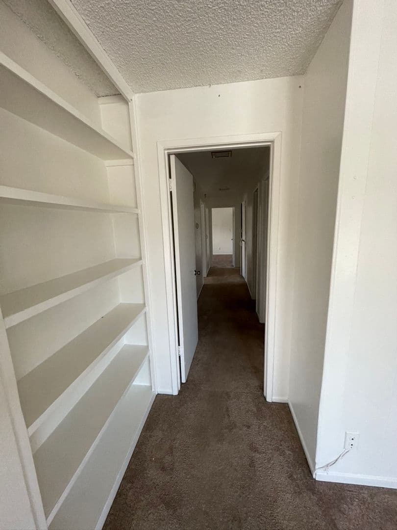 Goleta Apartment: 6695 Trigo