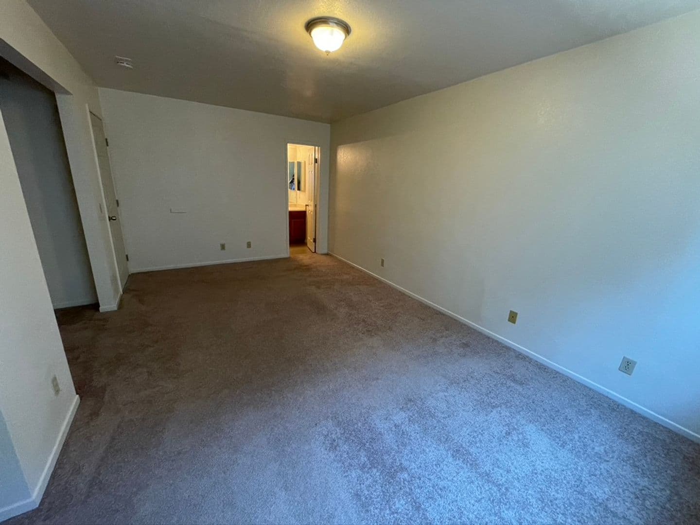 Goleta Apartment: 6790 Sabado Tarde