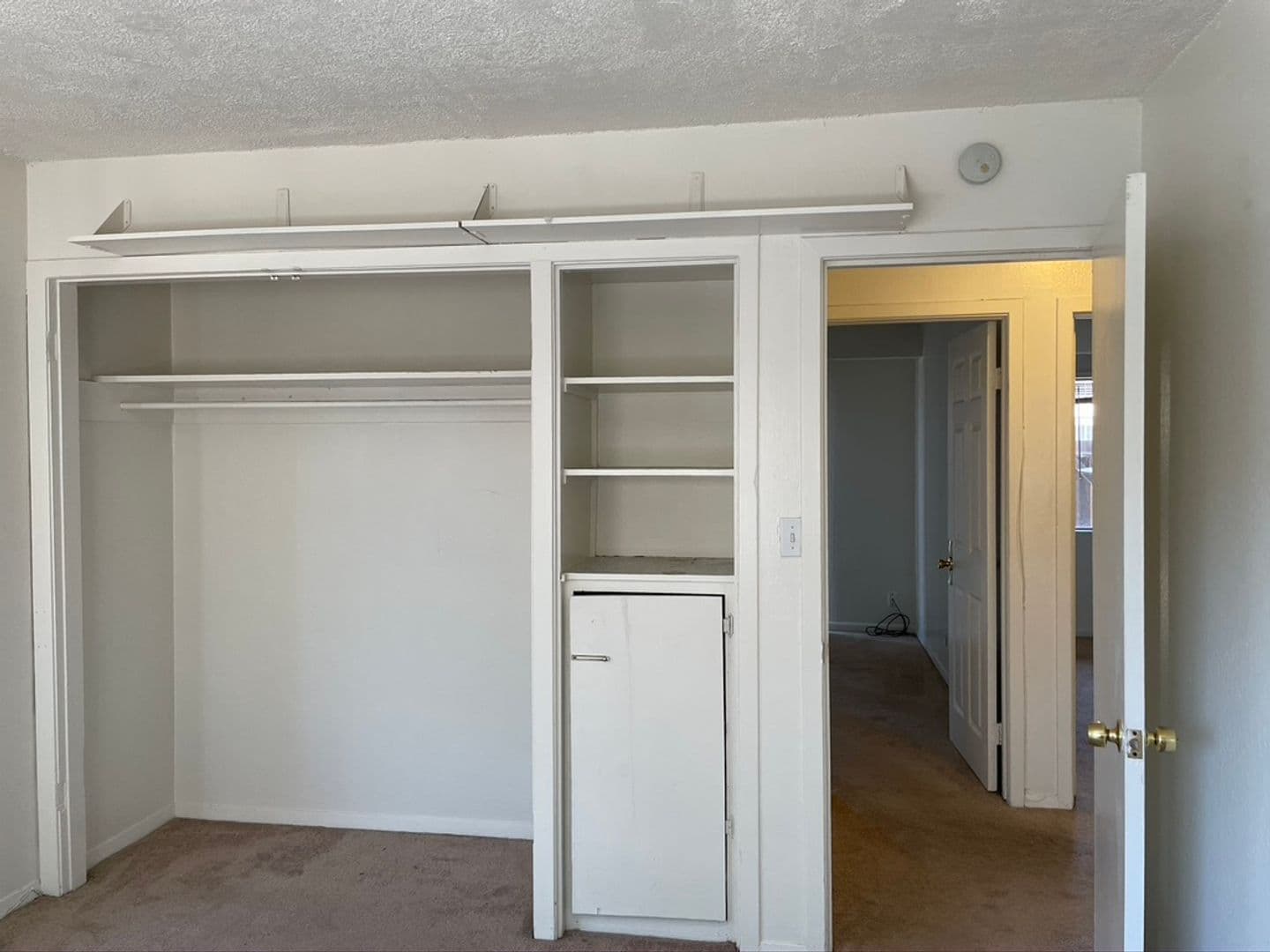 Goleta Apartment: 6583 Cordoba Rd.