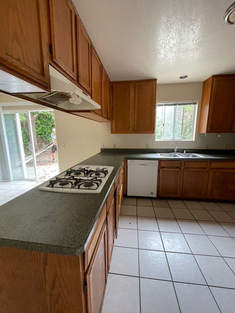 Goleta House: 850 Camino Lindo