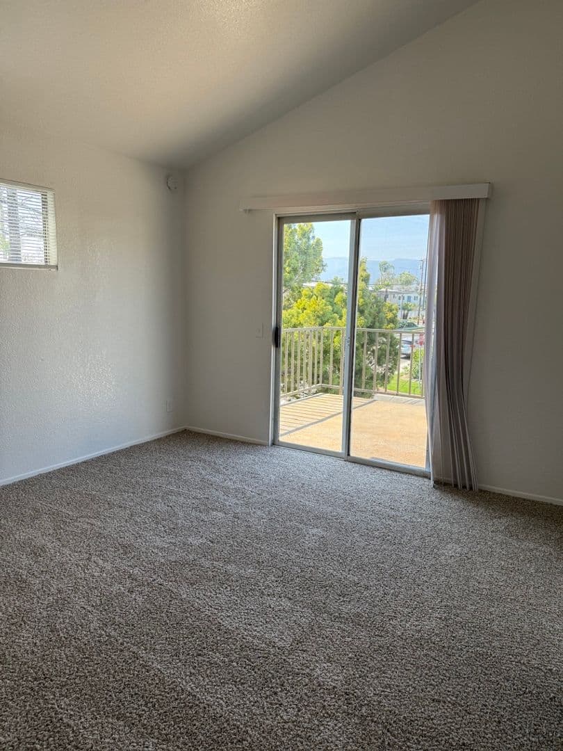 Goleta House: 6595 Segovia