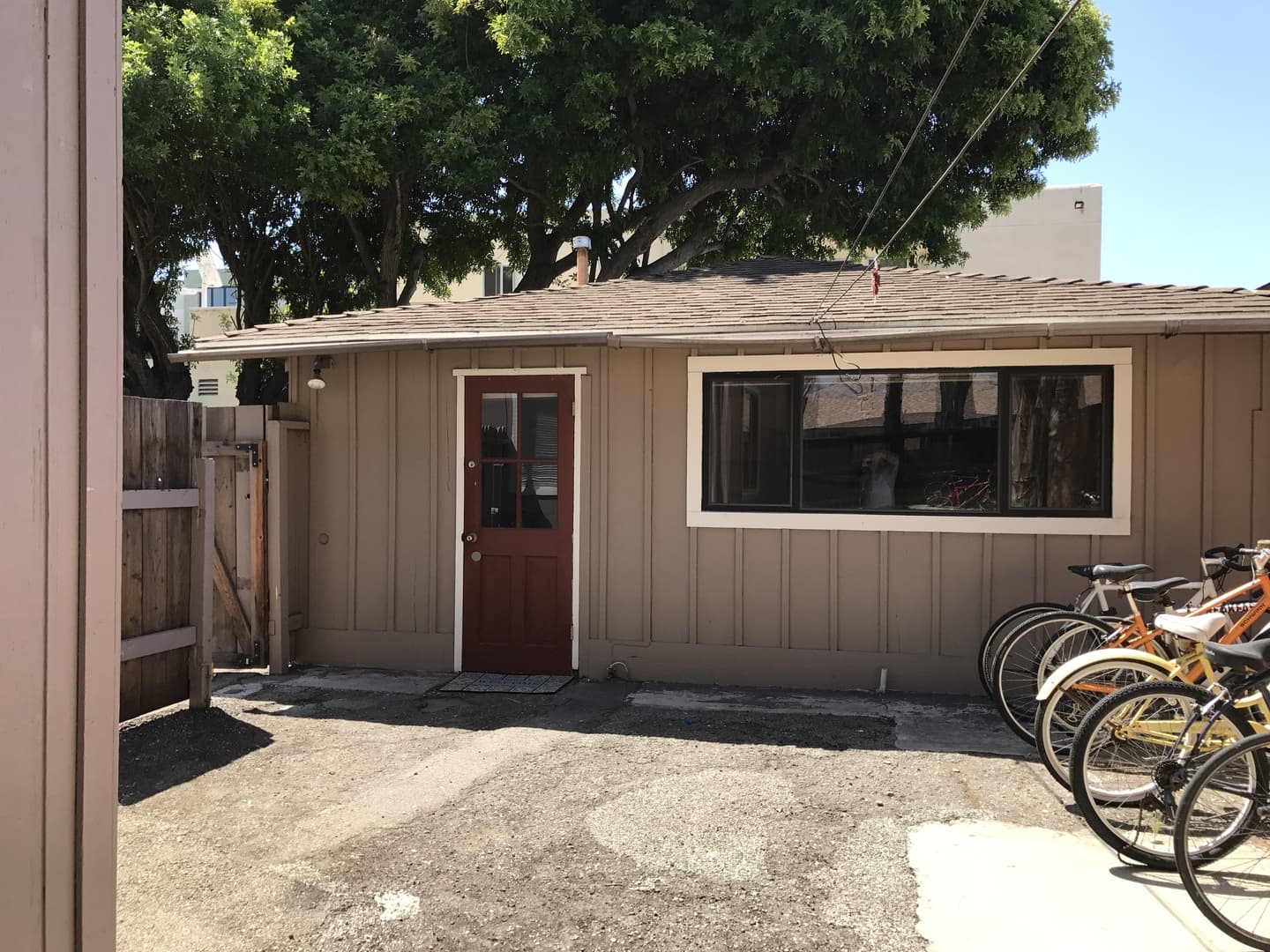 Goleta House: 6583 Cordoba - Studio