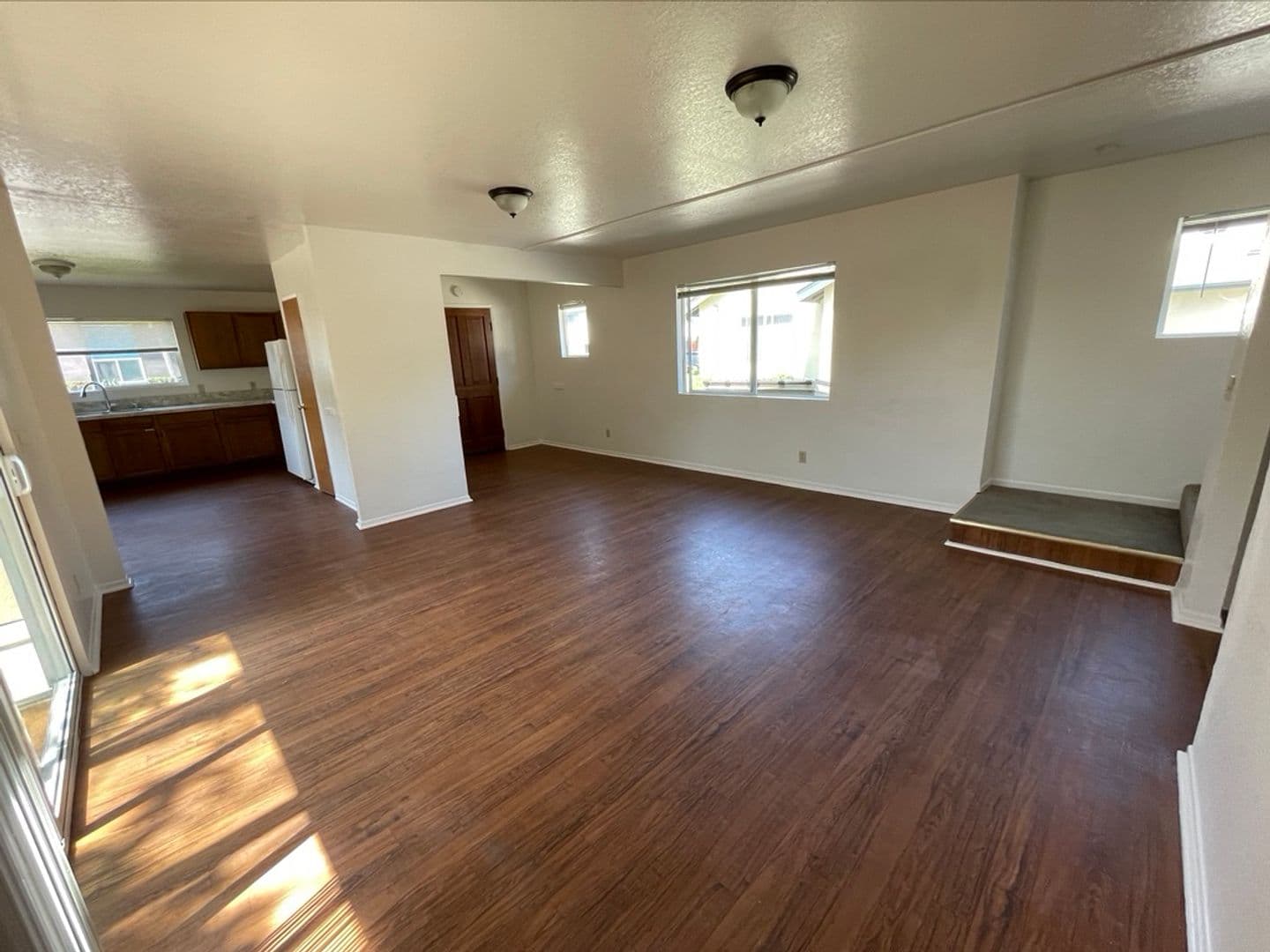 Goleta House: 6777 Abrego