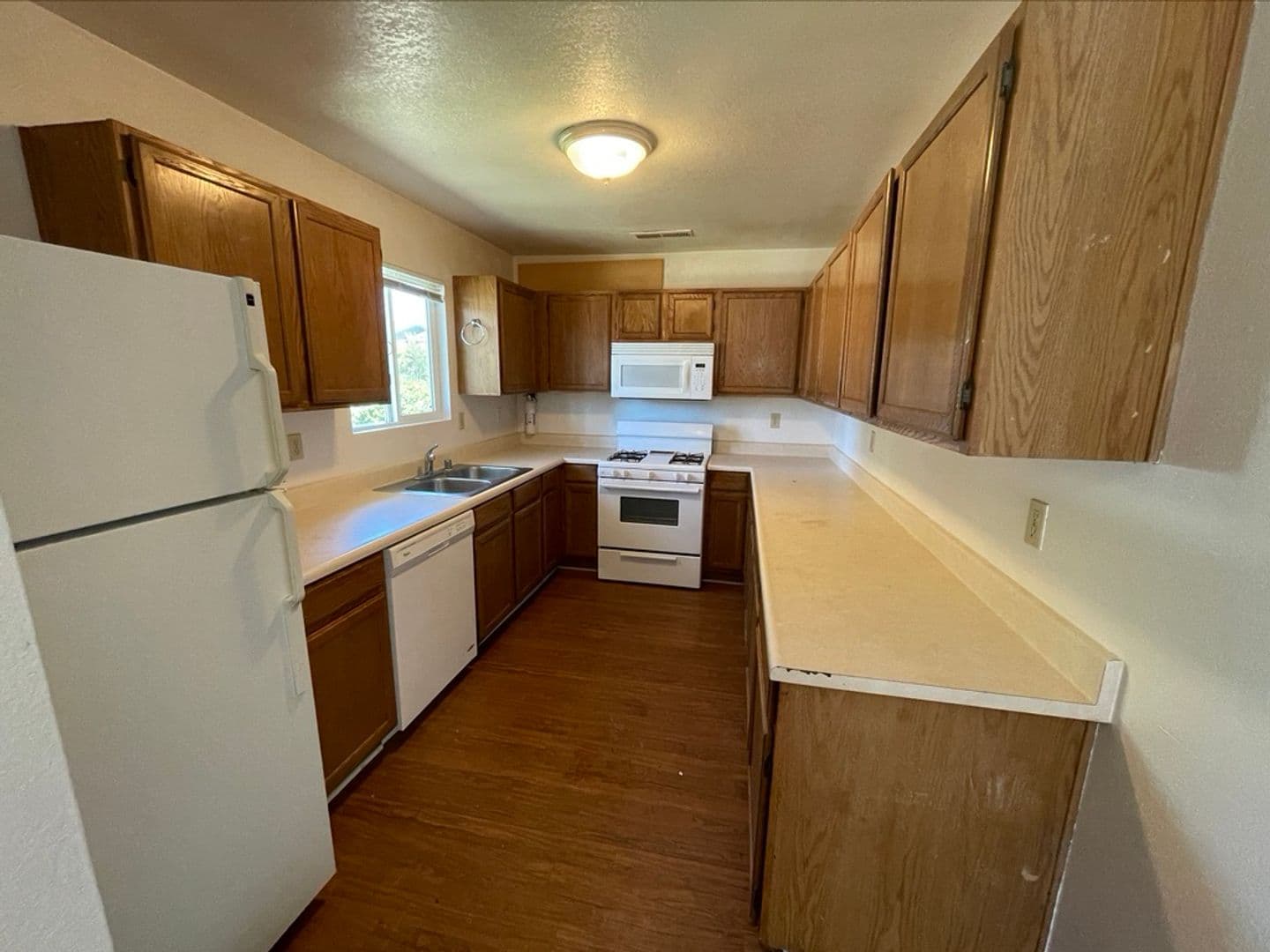 Goleta Apartment: 6795 Trigo Rd.