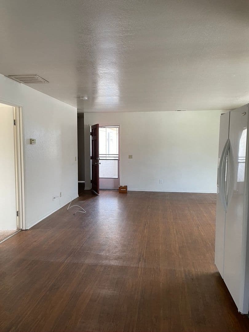 Goleta Apartment: 6795 Trigo Rd.