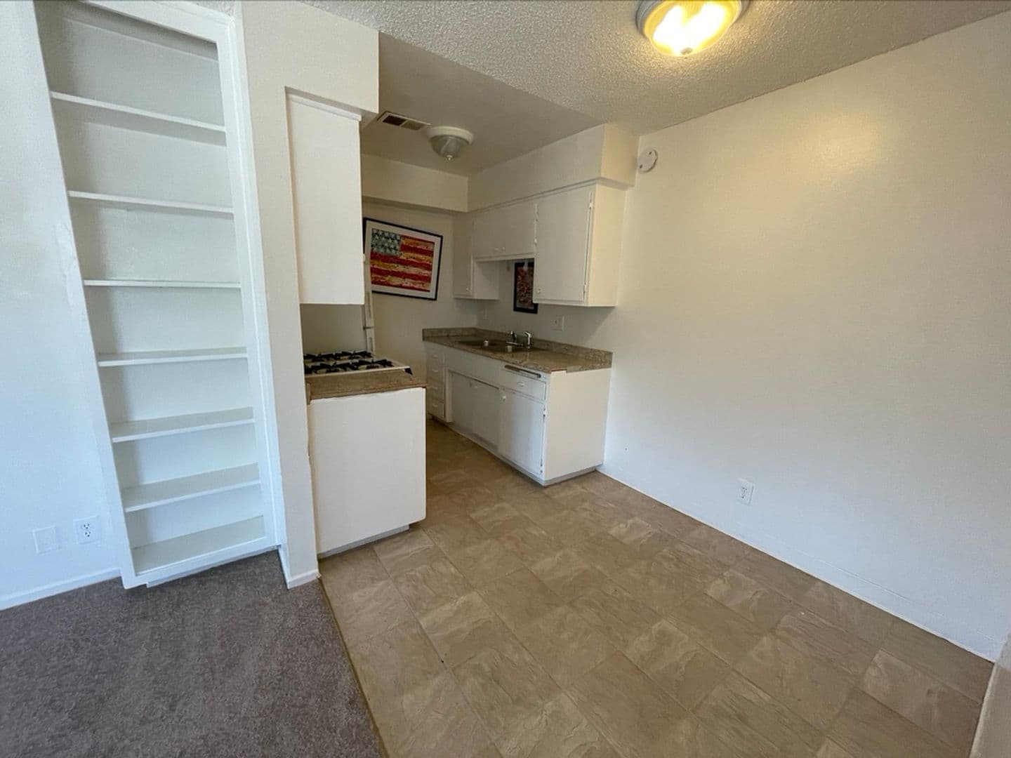 Goleta Apartment: 6598 Sabado Tarde