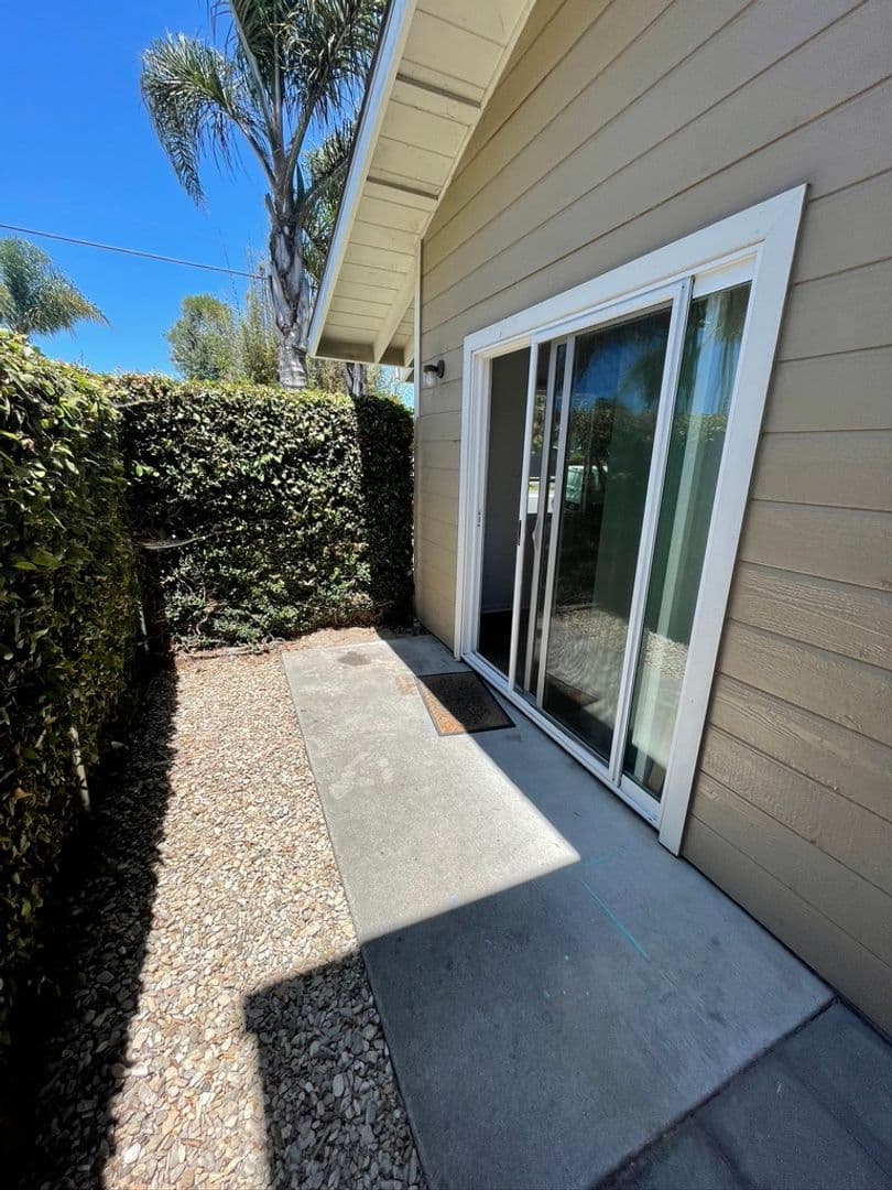 Goleta Apartment: 6795 Trigo Rd.