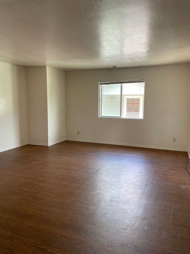 Goleta Apartment: 6795 Trigo Rd.