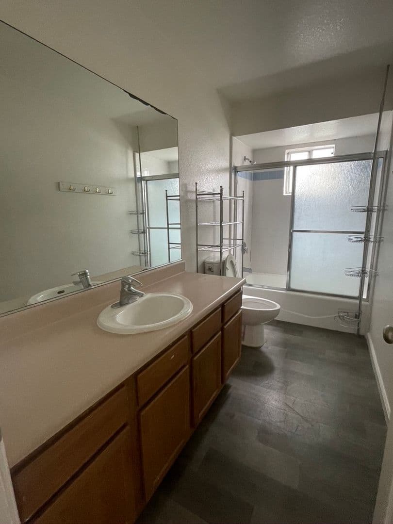 Goleta Apartment: 6582 Trigo