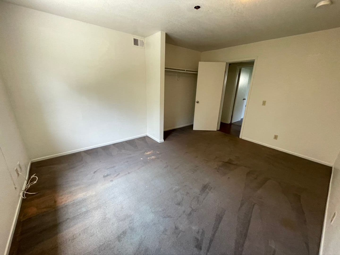 Goleta Apartment: 6595 Sabado Tarde