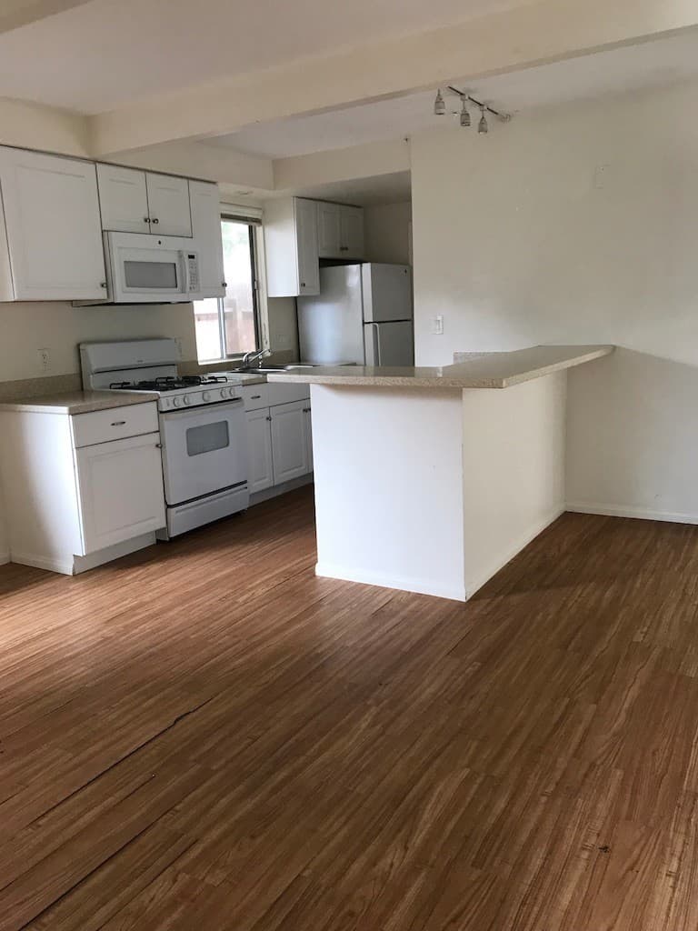 Goleta Apartment: 6775 Pasado