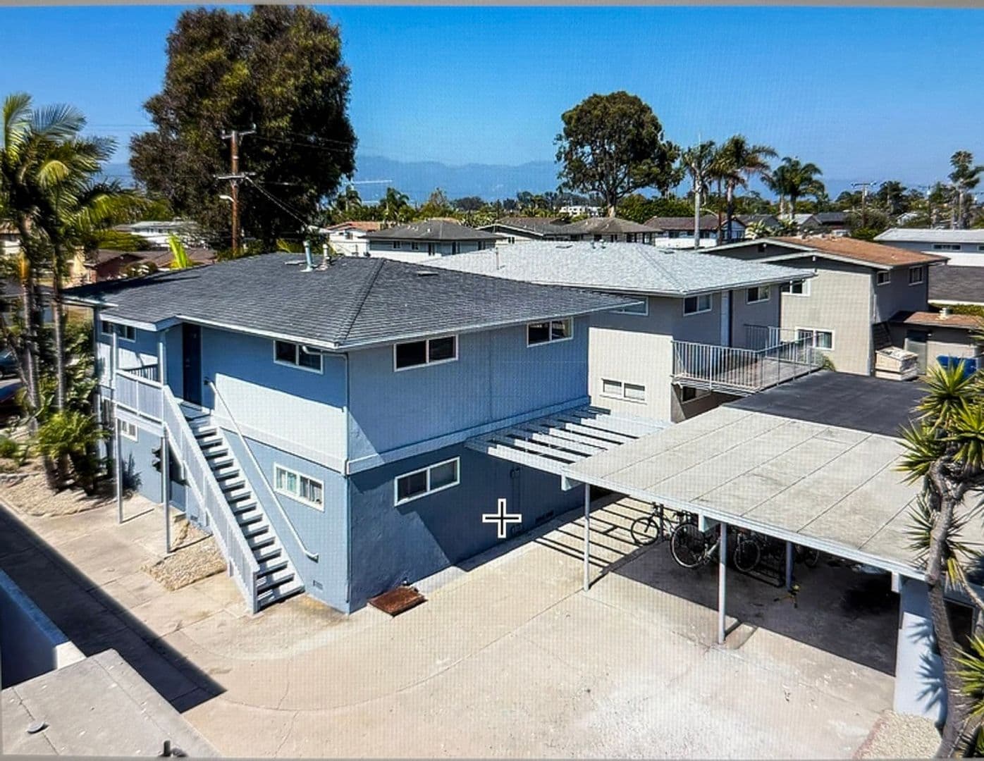 Isla Vista Apartment: 6679 Sabado Tarde