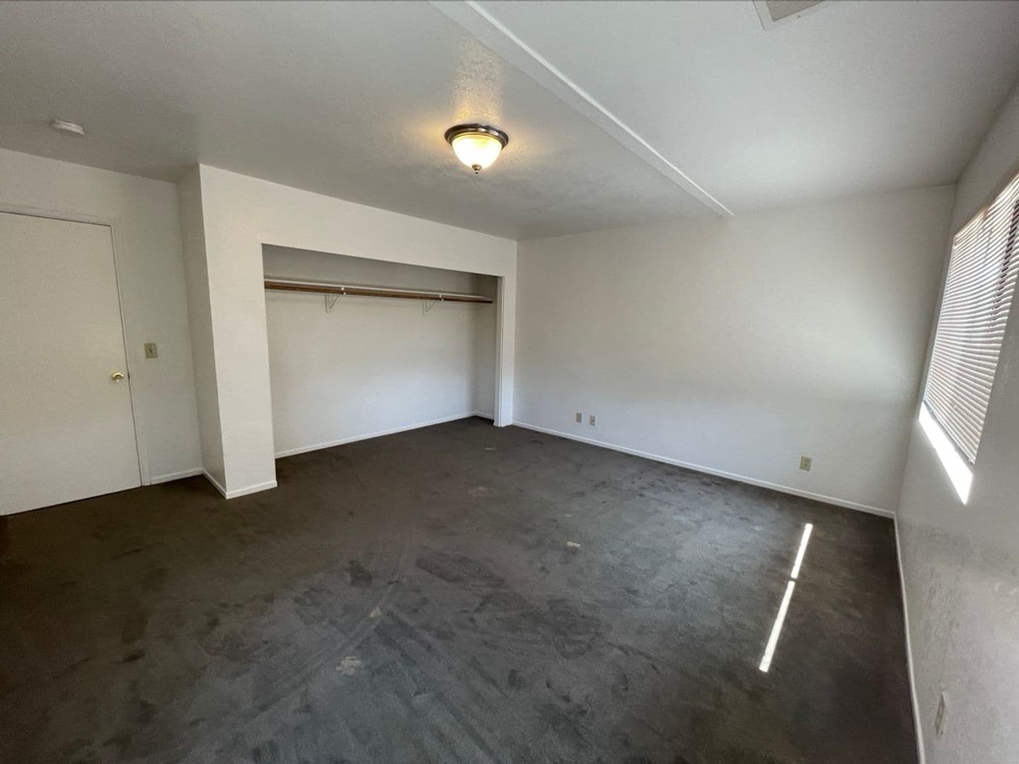 Goleta House: 6777 Abrego