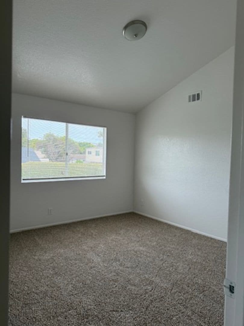 Goleta House: 6595 Segovia