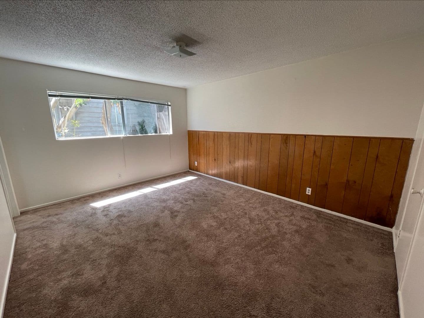 Goleta Apartment: 6764 Del Playa