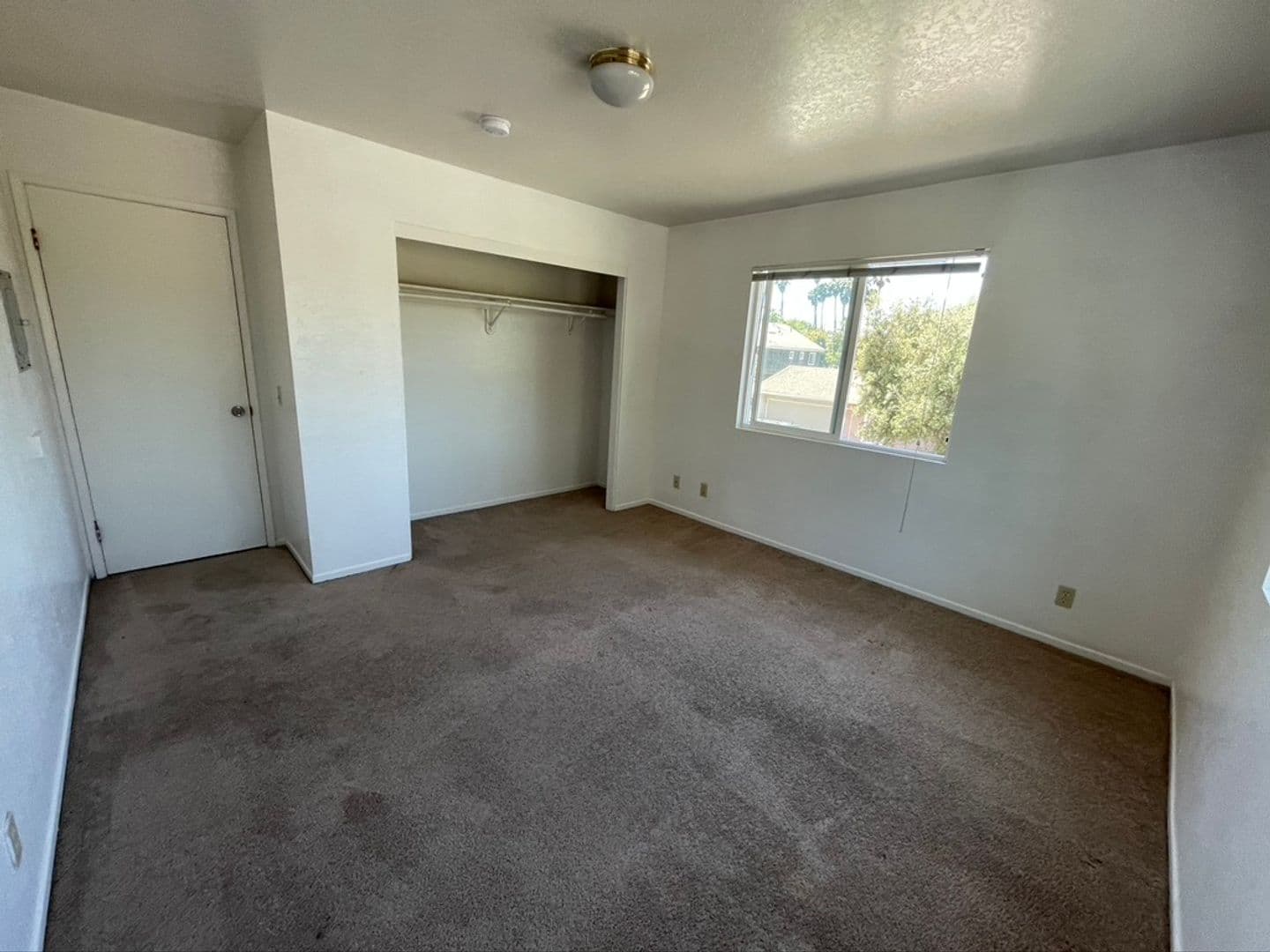 Goleta Apartment: 6799 Trigo