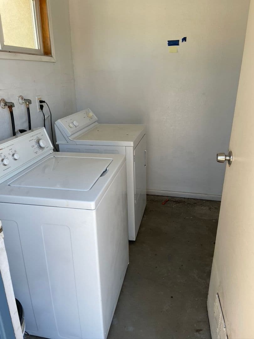 Goleta Apartment: 6764 Del Playa