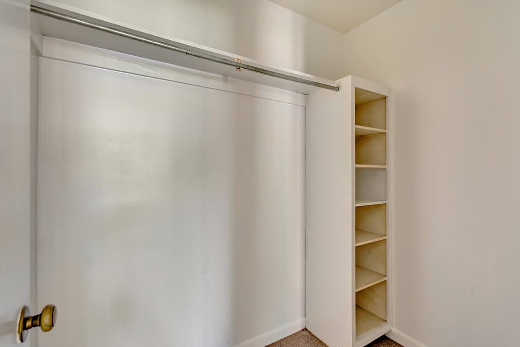 Charlottesville House: 1243 Cedars Court B-1