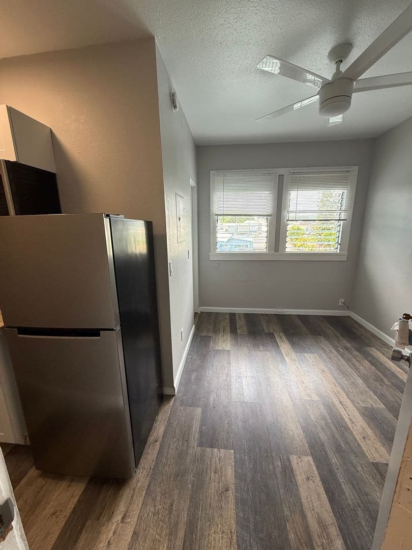 Hilo Apartment: Gateway Studios